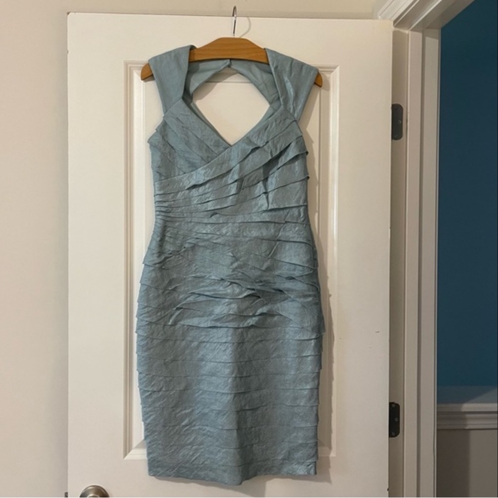 London Times Light Blue Cocktail Dress